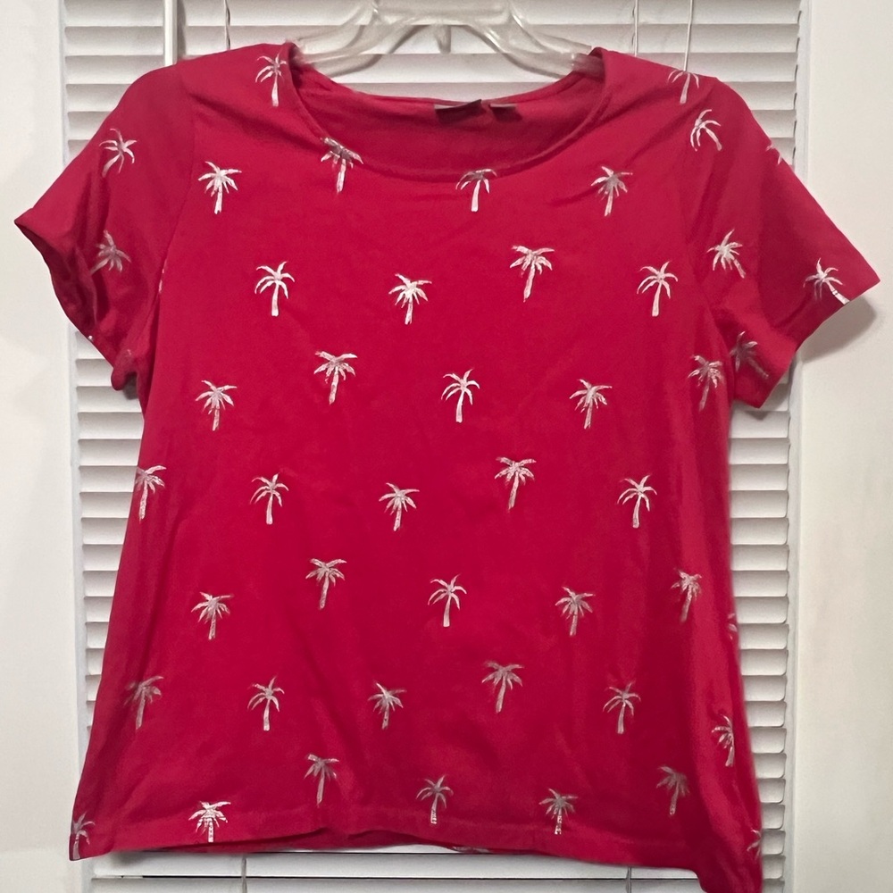 Chico's size 2 (L)pink and silver Palm Print Short Sleeve blouse